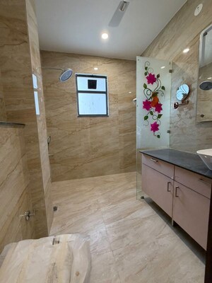 Bathroom in 3 BHK Builder Floor at Sector 14 – for Sale