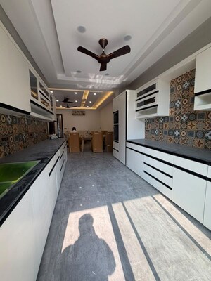 3 BHK Builder Floor For Sale in Sector 14