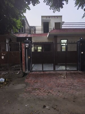5 BHK Independent House – Exterior View View at Gamma I Greater Noida - for Sale