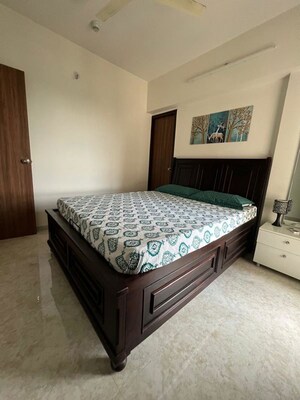 Bedroom in 2 BHK Apartment at Lodha Amara, Kolshet Road – for Sale