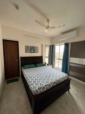 Bedroom in 2 BHK Apartment at Lodha Amara, Kolshet Road – for Sale