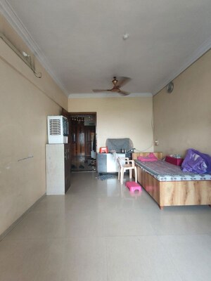 Living Room in 2 BHK Apartment at Amrut Paradise, Kalwa – for Sale