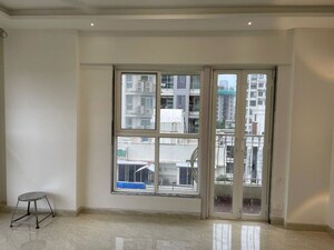 Living Room in 2 BHK Apartment at Dadar East – for Rent