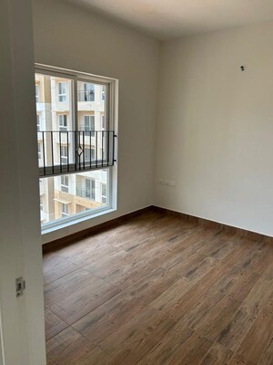 Room in 3 BHK Apartment at Brigade El Dorado, Bagaluru – for Sale