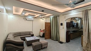 Living Room in 3 BHK Builder Floor at Shimla Bypass Road – for Rent