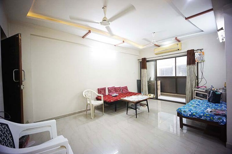Living Room, sola 2 Bedroom 165 Sq.Yd. Apartment In Sola Ahmedabad 10700625