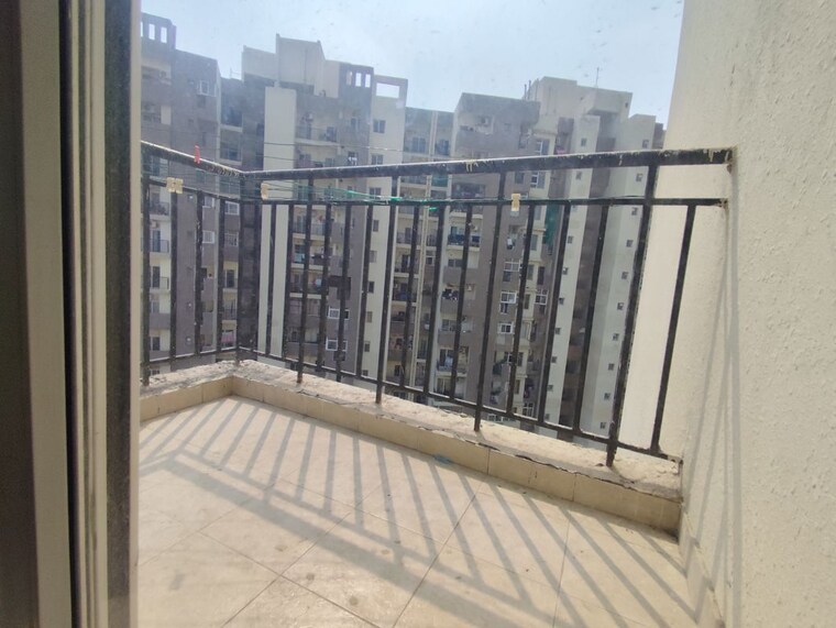 Balcony, paramount-floraville 3.5 Bedroom 1685 Sq.Ft. Apartment In Sector 137 Noida 10700628