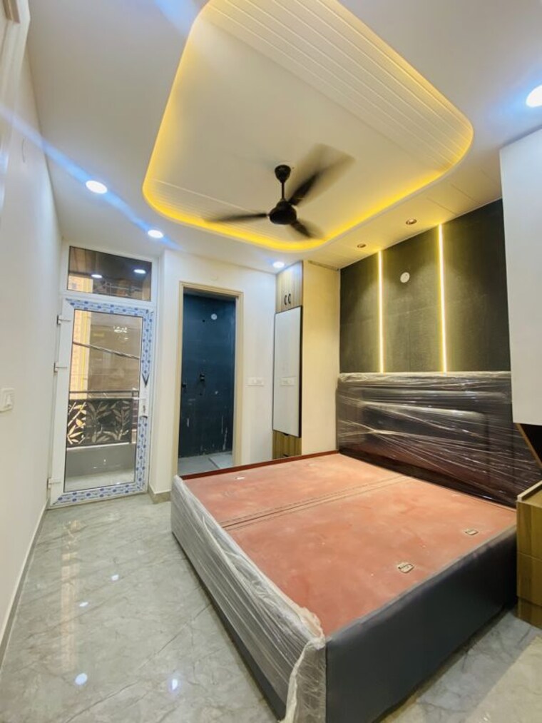 Living Room, dwarka mor 2 Bedroom 55 Sq.Yd. Builder Floor In Dwarka Mor Delhi 10700684