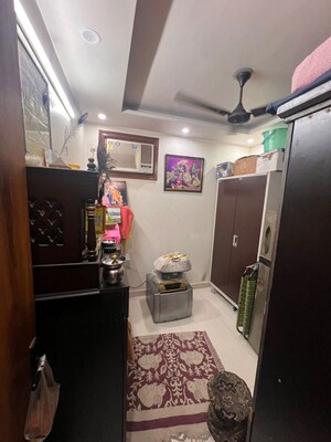 Furnished Amenities in 3 BHK Apartment at Vikas Puri – for Sale
