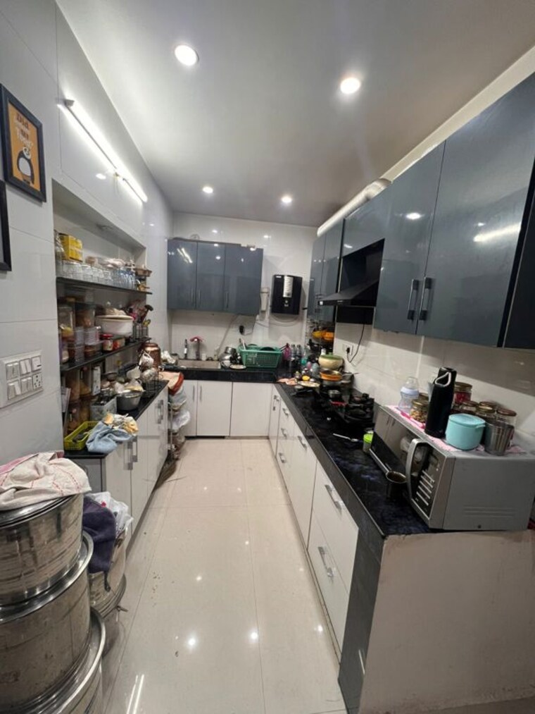 Team Area, vikas puri 3 Bedroom 1200 Sq.Ft. Apartment In Vikas Puri Delhi 10700584