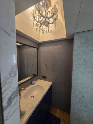 Bathroom in 2 BHK Apartment at Cuffe Parade – for Rent