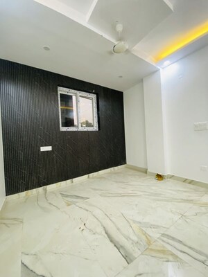 Bedroom in 3 BHK Builder Floor at Dwarka Mor – for Rent