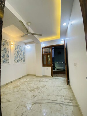 Bedroom in 3 BHK Builder Floor at Dwarka Mor – for Rent