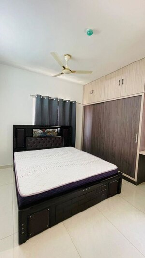 Bedroom in 3 BHK Apartment at Prestige Beverly Hills, Kokapet – for Rent