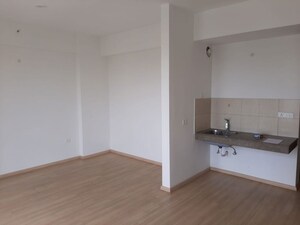 Room in Studio Apartment at Gomti Nagar – for Sale