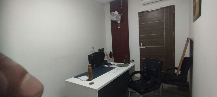 Team Area, sector 75 Commercial Office Space 1100 Sq.Ft. In Sector 75 Mohali 10700764