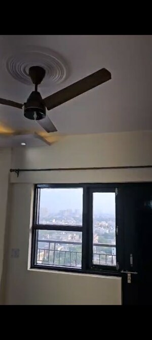 Furnished Amenities in 3 BHK Apartment at Ansal Crown Heights, Sector 80 – for Rent