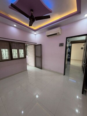 Room in 1 BHK Apartment at Vidhyut CHS, Dombivli West – for Sale