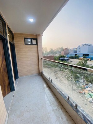 Balcony in 3 BHK Builder Floor at Uttam Nagar – for Rent