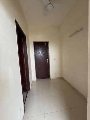 Building Lobby in 3.5 BHK Apartment at Sunworld Arista, Sector 168 – for Rent