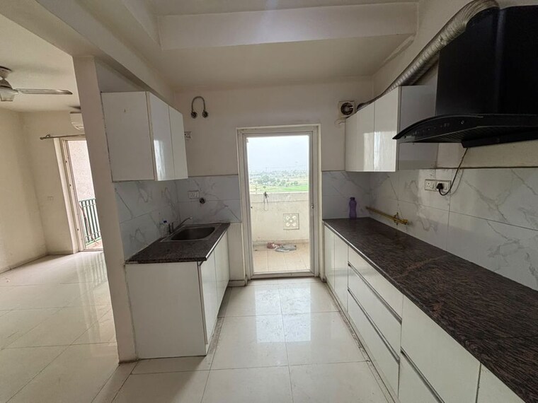 Kitchen, sunworld-arista 3.5 Bedroom 1955 Sq.Ft. Apartment In Sector 168 Noida 10700796