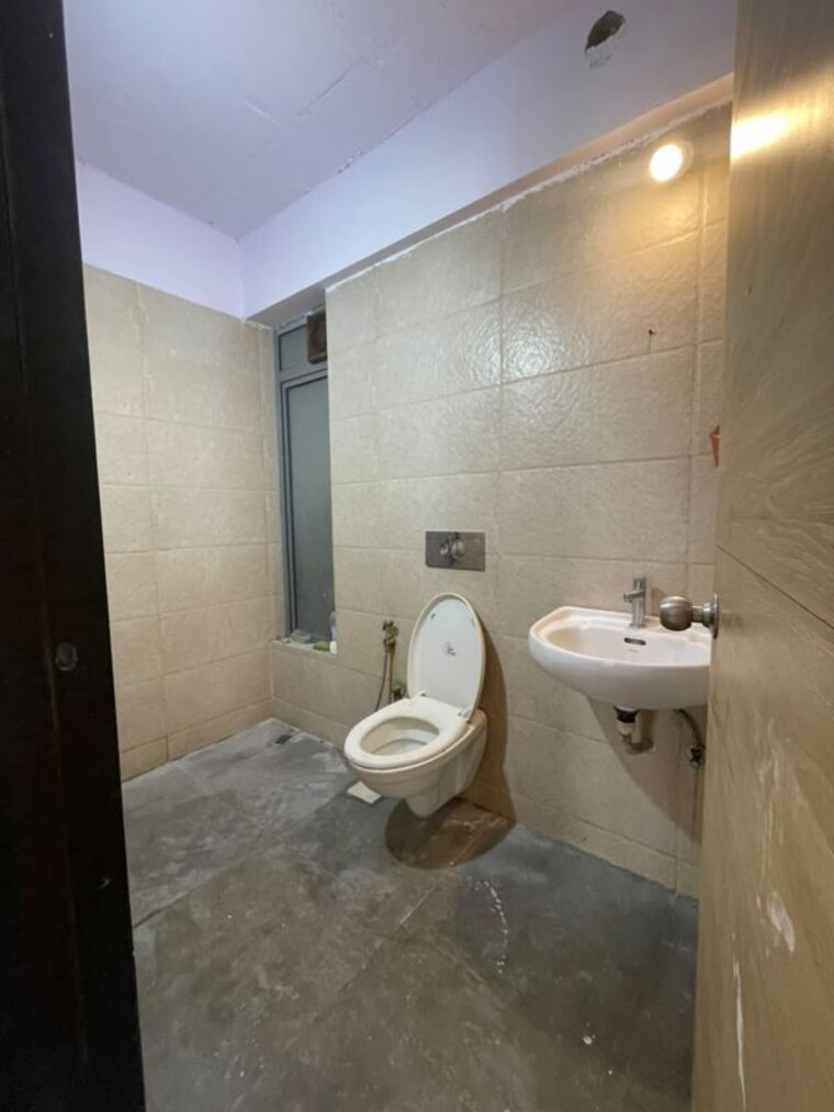 Bathroom, anu-smera-celeste 2.5 Bedroom 975 Sq.Ft. Apartment In Chembur Mumbai 10700797