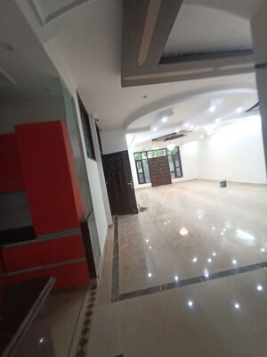 Kitchen in 4 BHK Builder Floor at RWA Apartments Sector 50, Sector 50 – for Rent
