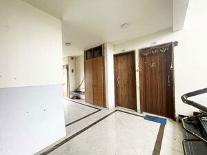 Room in 2 BHK Apartment at Narol – for Sale