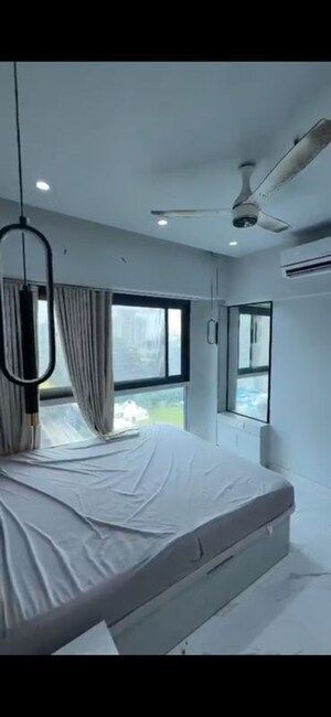 2 BHK Apartment For Rent in Level The Residences, Andheri West