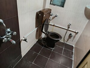 Team Area in 2 BHK Apartment at Ashish Samriddhi, Bhayandar East – for Rent