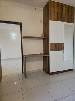 1 BHK Apartment For Rent in Brigade El Dorado