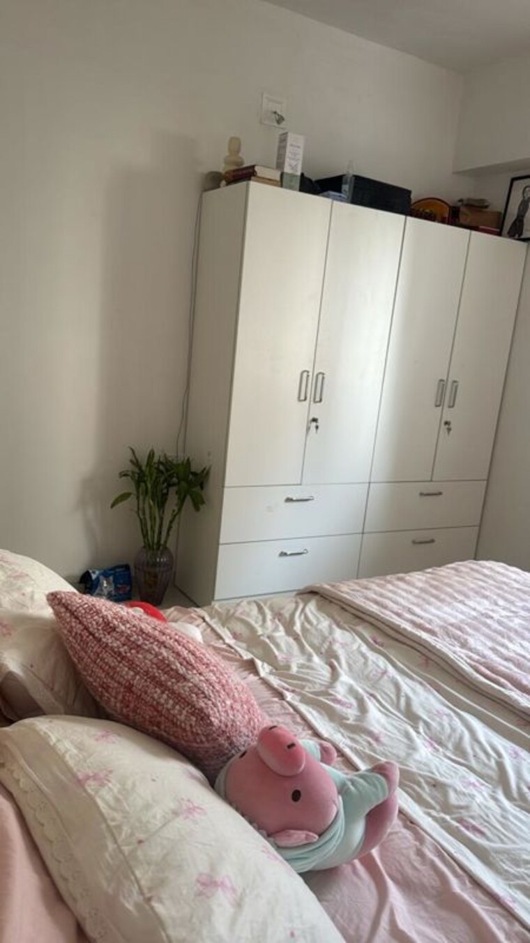 Bedroom, godrej-vananta 1 Bedroom 627 Sq.Ft. Apartment In Jagatpur Ahmedabad 10700894