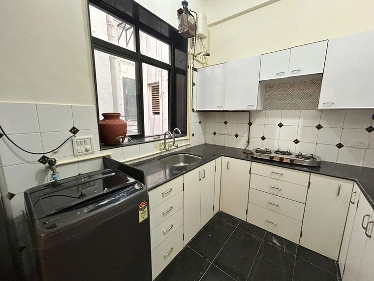 Kitchen, churchgate 3 Bedroom 1300 Sq.Ft. Apartment In Churchgate Mumbai 10700921