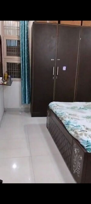 Bedroom in 2 BHK Builder Floor at Ashok Vihar Sector 3, Sector 3 – for Rent