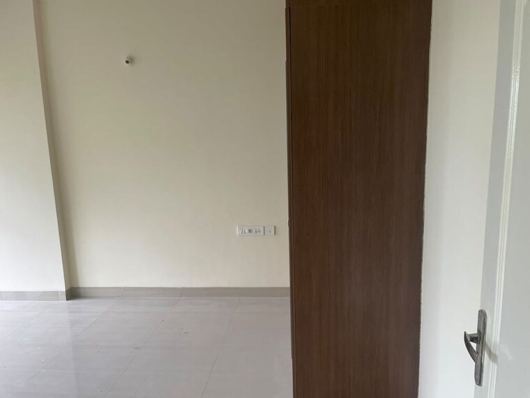 Room, casagrand-lorenza 3 Bedroom 1702 Sq.Ft. Apartment In Kogilu Bangalore 10700922