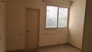Room in 2.5 BHK Apartment at Emaar Emerald Estate, Sector 65 – for Rent