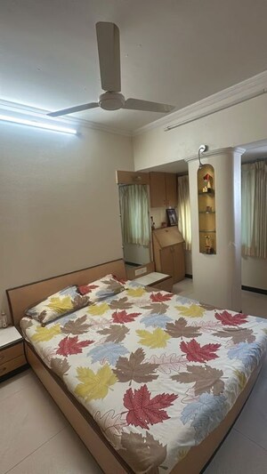 Master Bedroom in 2 BHK Apartment at Ashoka Apartments Colaba, Colaba – for Rent