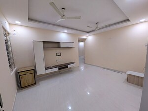 Room in 3 BHK Apartment at Udaya Southend, Kondapur – for Rent