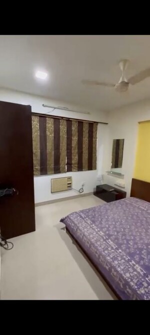 Bedroom in 2 BHK Apartment at Dosti Group Acres, Wadala East – for Rent