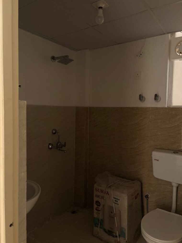 Bathroom, landmark-the-homes-81 2.5 Bedroom 645 Sq.Ft. Apartment In Sector 81 Gurgaon 10701007