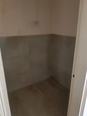 Bathroom in 3 BHK Builder Floor at Signature Global City 92, Sector 92 – for Rent