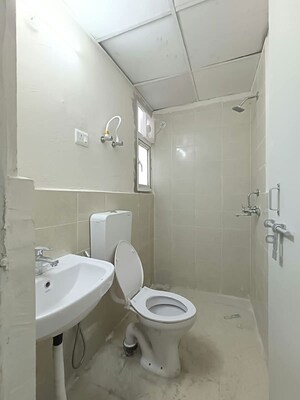 Bathroom in 2.5 BHK Apartment at Conscient Heritage Max, Sector 102 – for Rent