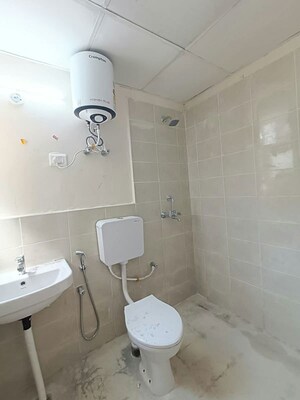 Bathroom in 2.5 BHK Apartment at Conscient Heritage Max, Sector 102 – for Rent