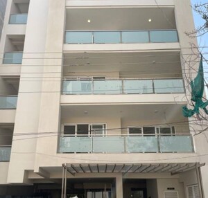 4 BHK Builder Floor – Exterior View View at DLF Imperial Residences, Dlf Phase I - for Rent