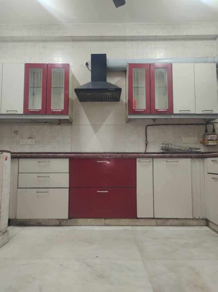 Kitchen, kalkaji 3 Bedroom 200 Sq.Yd. Builder Floor In Kalkaji Delhi 10701175