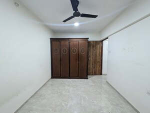 Room in 2 BHK Apartment at Arihant Balaji Pride, Chembur – for Rent