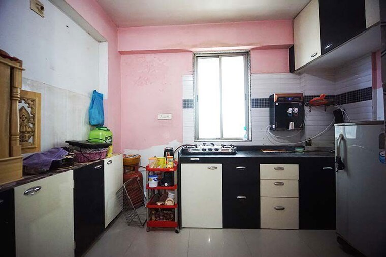 Kitchen, nikol 1 Bedroom 85 Sq.Yd. Apartment In Nikol Ahmedabad 10701192