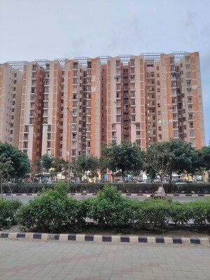 2 BHK Apartment For Sale in Wave Dream Homes, Wave City