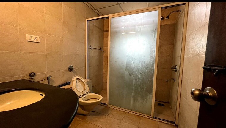 Bathroom, waterwoods 5 Bedroom 5500 Sq.Ft. Apartment In Whitefield Bangalore 10701144