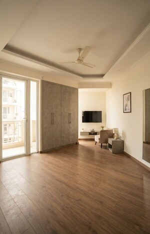 3.5 BHK Apartment For Sale in Emaar Palm Hills, Sector 77